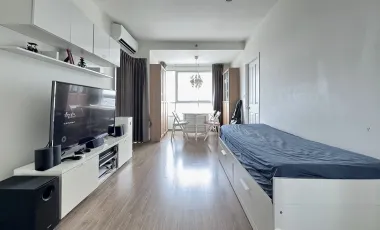 Condo en venta de 2 habitaciones en Thon Buri, Bangkok