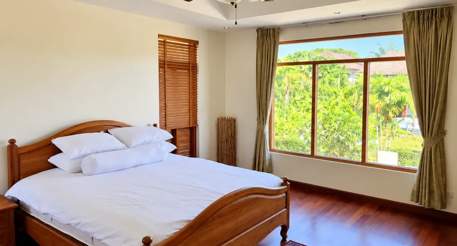 For sale 5 bedrooms house in Mueang Phuket, Phuket