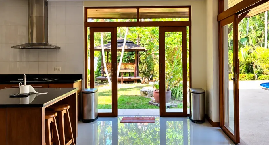 For sale 5 bedrooms house in Mueang Phuket, Phuket