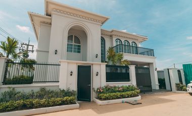 For sale 3 bedrooms townhouse in Thalang, Phuket