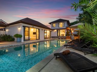 For sale 5 bedrooms villa in Mueang Phuket, Phuket