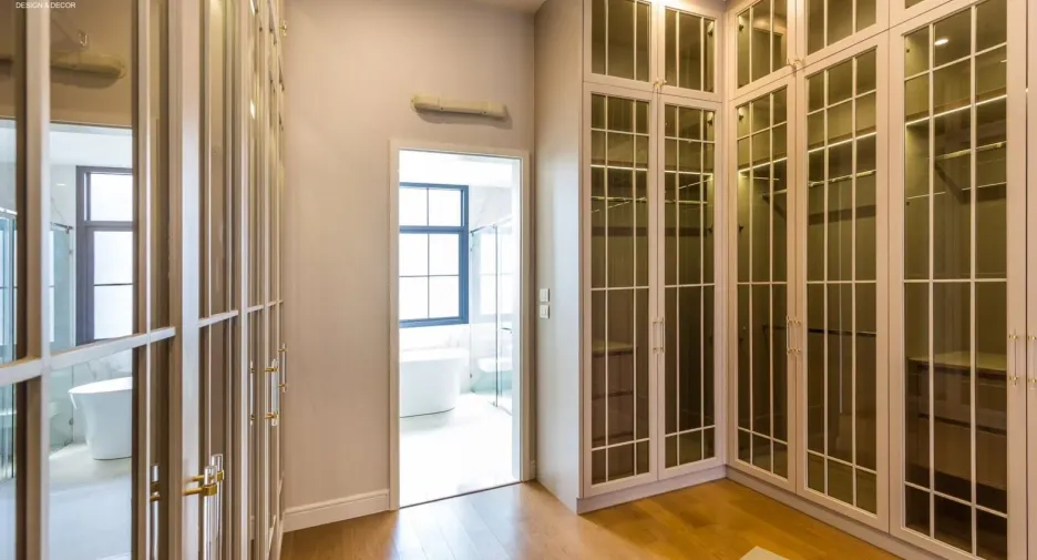 For rent 4 bedrooms house in Bang Kapi, Bangkok