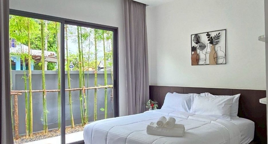 À louer 3 chambres maison à Mueang Phuket, Phuket