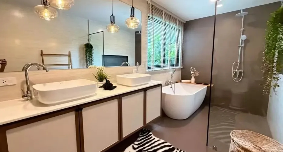 For sale 3 bedrooms villa in Bang Lamung, Chonburi