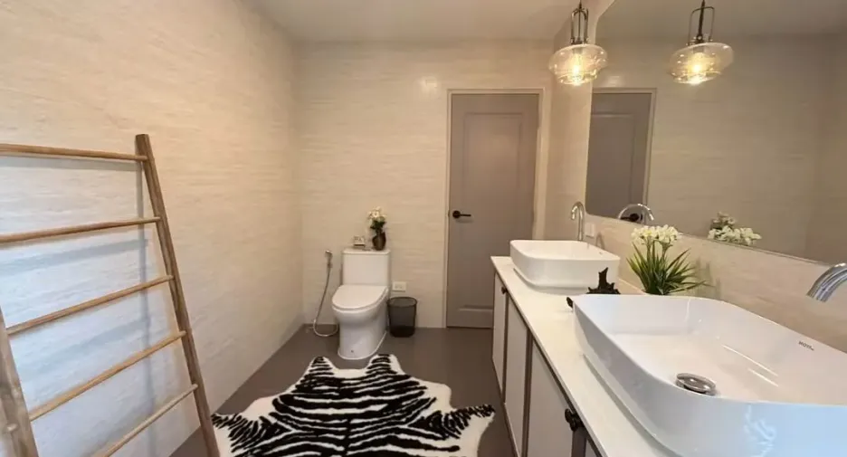 For sale 3 bedrooms villa in Bang Lamung, Chonburi