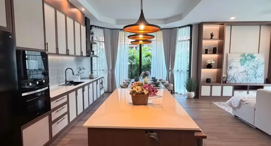For sale 3 bedrooms villa in Bang Lamung, Chonburi