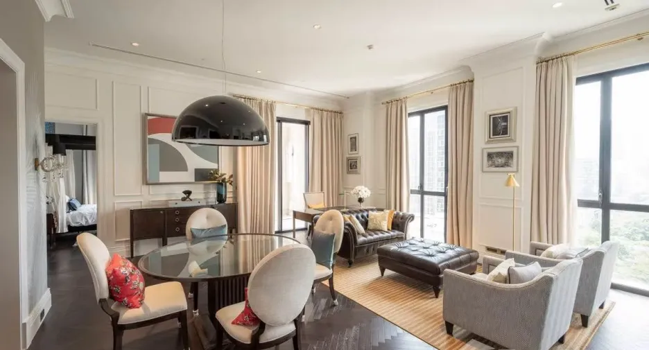 For rent 2 bedrooms condo in Pathum Wan, Bangkok