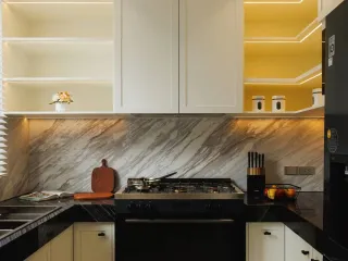 Villa zum Kauf mit 6 Zimmer in Saraphi, Chiang Mai