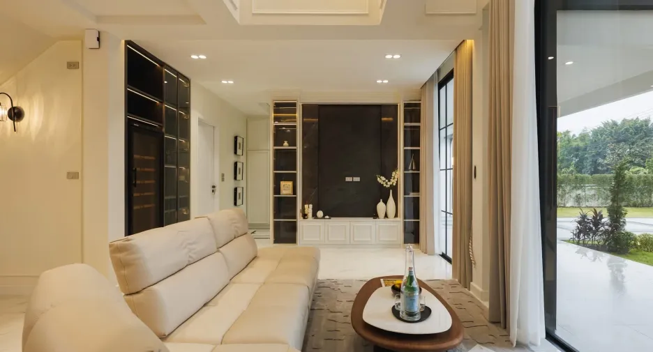 Villa zum Kauf mit 6 Zimmer in Saraphi, Chiang Mai