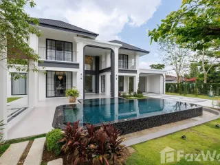 Villa zum Kauf mit 6 Zimmer in Saraphi, Chiang Mai