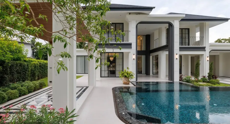Villa zum Kauf mit 6 Zimmer in Saraphi, Chiang Mai