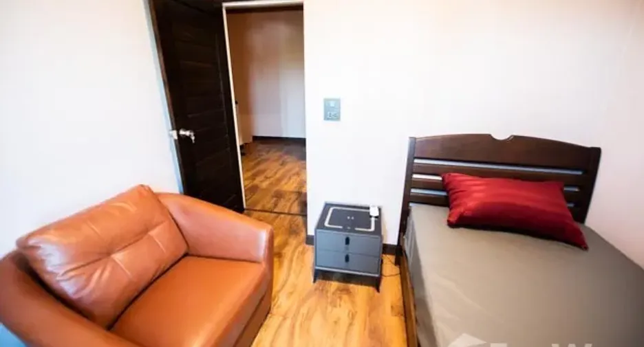 For sale 3 bedrooms townhouse in Mueang Phayao, Phayao