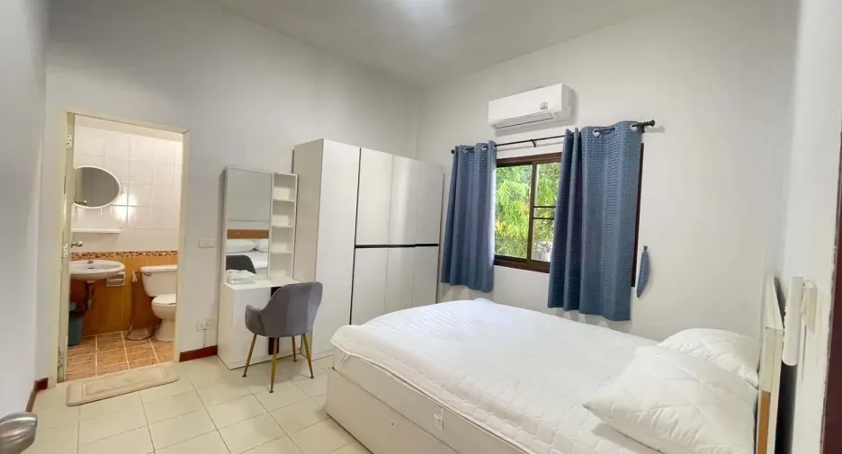 For rent 3 bedrooms house in Saraphi, Chiang Mai