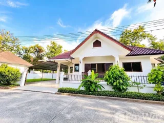 For rent 3 bedrooms house in Saraphi, Chiang Mai