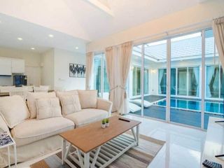 For rent 3 bedrooms villa in Hua Hin, Prachuap Khiri Khan