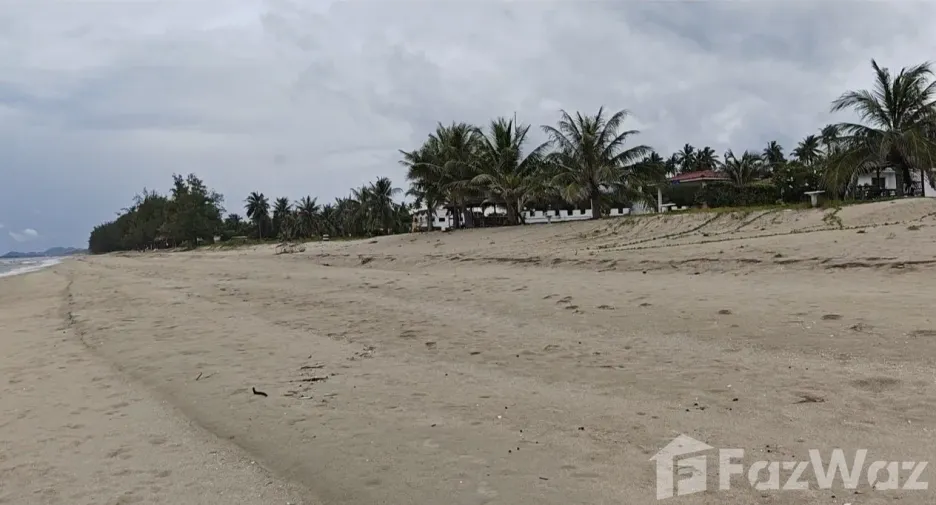 Grundstück zum Kauf in Thap Sakae, Prachuap Khiri Khan