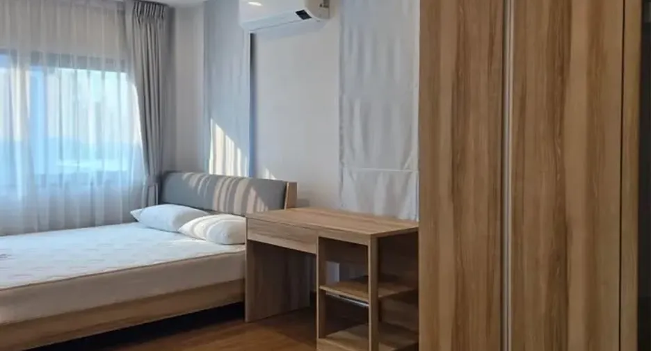 Casa en alquiler y en venta de 4 habitaciones en Bang Phli, Samut Prakan