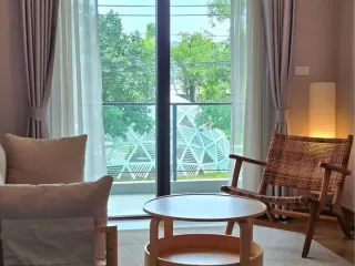 Casa en alquiler y en venta de 4 habitaciones en Bang Phli, Samut Prakan