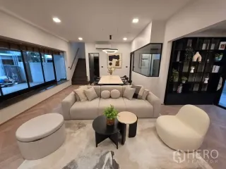 For rent 3 bedrooms townhouse in Bang Phli, Samut Prakan