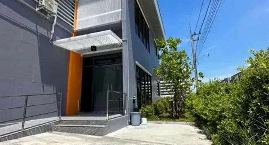 For rent and for sale warehouse in Lam Luk Ka, Pathum Thani
