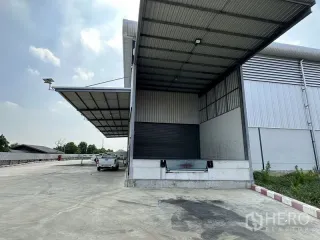 À louer entrepôt à Lat Krabang, Bangkok