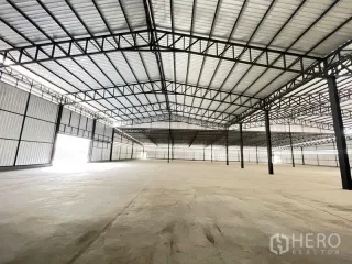 For rent warehouse in Mueang Samut Sakhon, Samut Sakhon