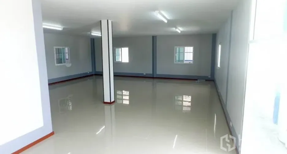 For rent warehouse in Mueang Samut Sakhon, Samut Sakhon