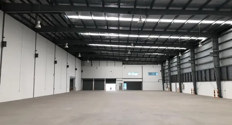 For rent warehouse in Bang Sao Thong, Samut Prakan
