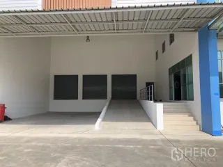 For rent warehouse in Bang Sao Thong, Samut Prakan