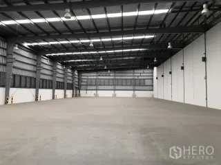 For rent warehouse in Bang Sao Thong, Samut Prakan