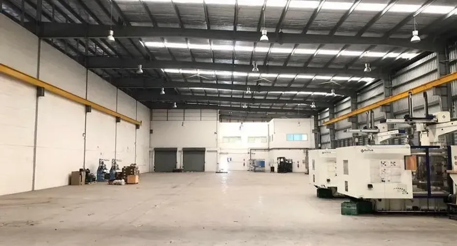 For rent warehouse in Bang Sao Thong, Samut Prakan