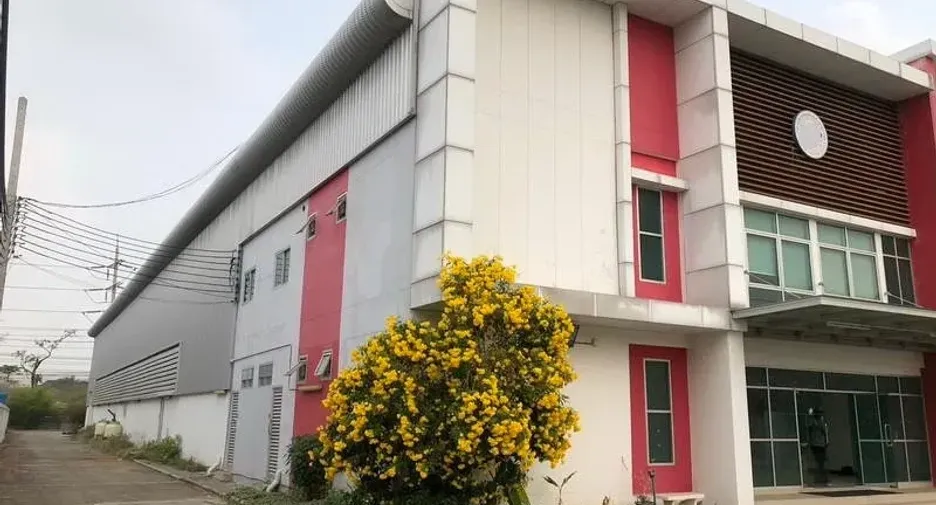 For rent warehouse in Bang Sao Thong, Samut Prakan