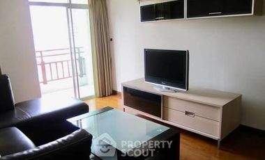 For rent 3 bedrooms condo in Sathon, Bangkok