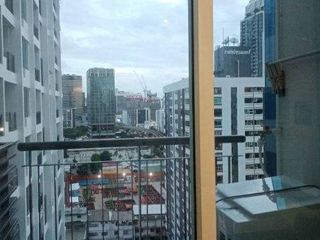 For rent 1 bed condo in Ratchathewi, Bangkok