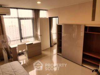 For sale 2 bedrooms condo in Ratchathewi, Bangkok