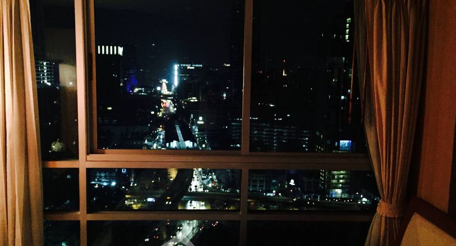 À vendre 2 chambres condo à Ratchathewi, Bangkok