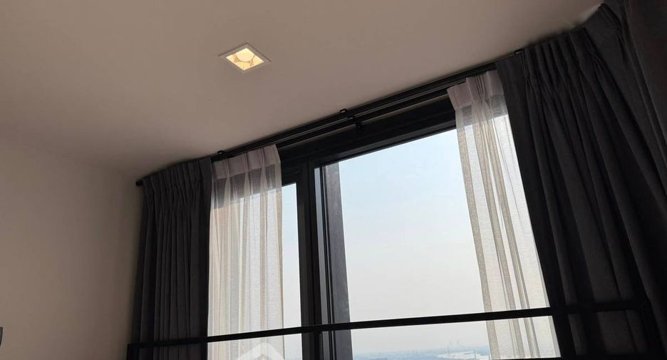 For sale 1 bed condo in Phra Khanong, Bangkok