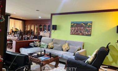 For sale 2 bedrooms condo in Watthana, Bangkok