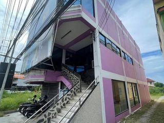 For sale 3 bedrooms house in Mueang Chon Buri, Chonburi
