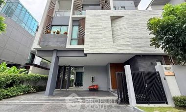 For rent and for sale 4 bedrooms house in Suan Luang, Bangkok