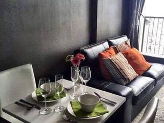 For sale 1 bed condo in Khlong San, Bangkok