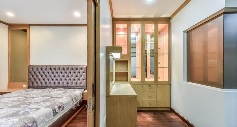 Wohnung zur Miete mit 1 Zimmer in Ratchathewi, Bangkok