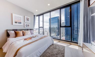 For sale 2 bedrooms condo in Huai Khwang, Bangkok