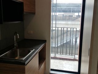 Condo en venta de estudio en Bang Phlat, Bangkok
