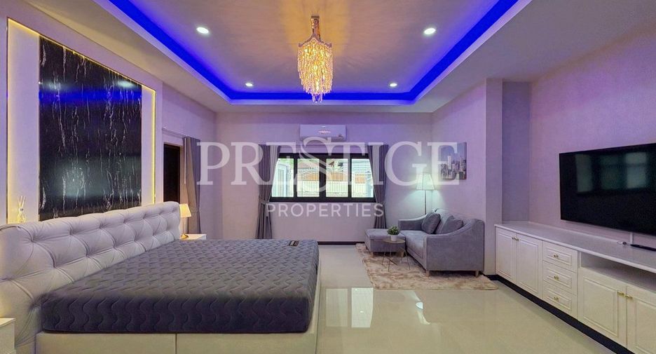 For sale 4 bedrooms house in Bang Lamung, Chonburi