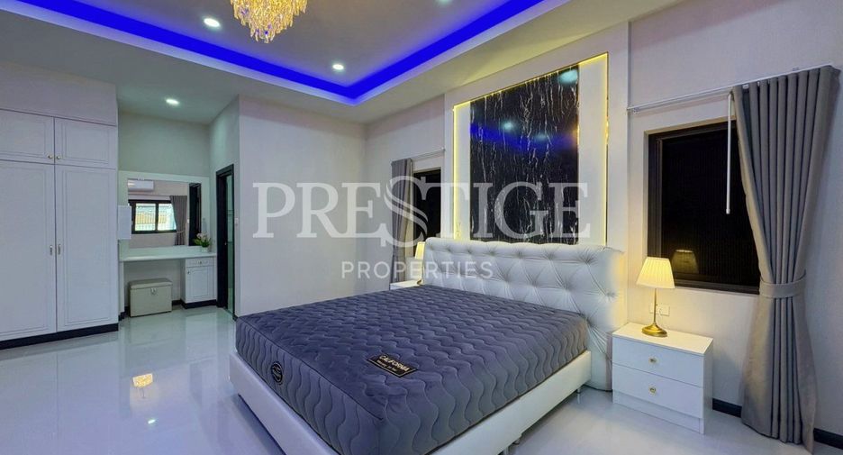 For sale 4 bedrooms house in Bang Lamung, Chonburi