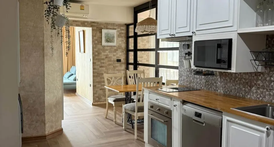 For rent 1 bed condo in Watthana, Bangkok