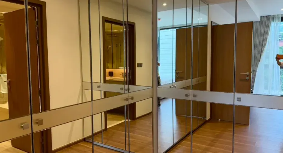 For rent 2 bedrooms condo in Khlong Toei, Bangkok