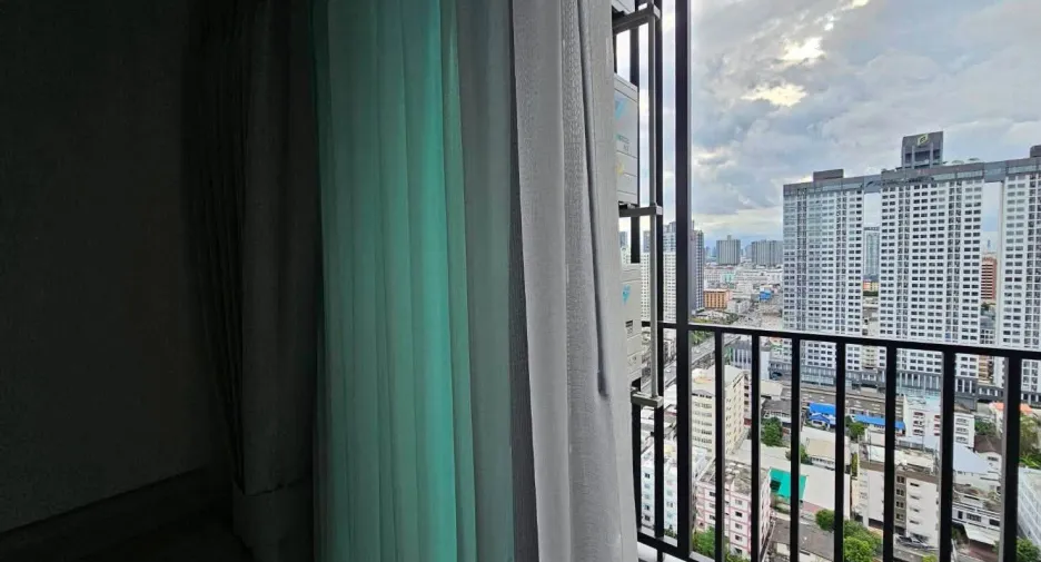 For rent 1 bed condo in Bang Kapi, Bangkok