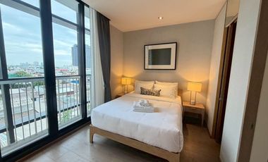 À vendre 2 chambres condo à Khlong Toei, Bangkok